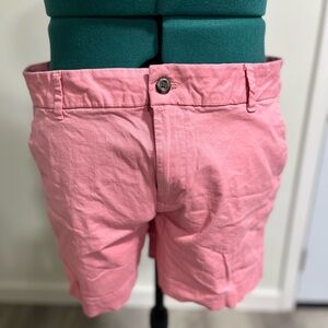 GAP Men's Pink Flat-Front Casual Shorts